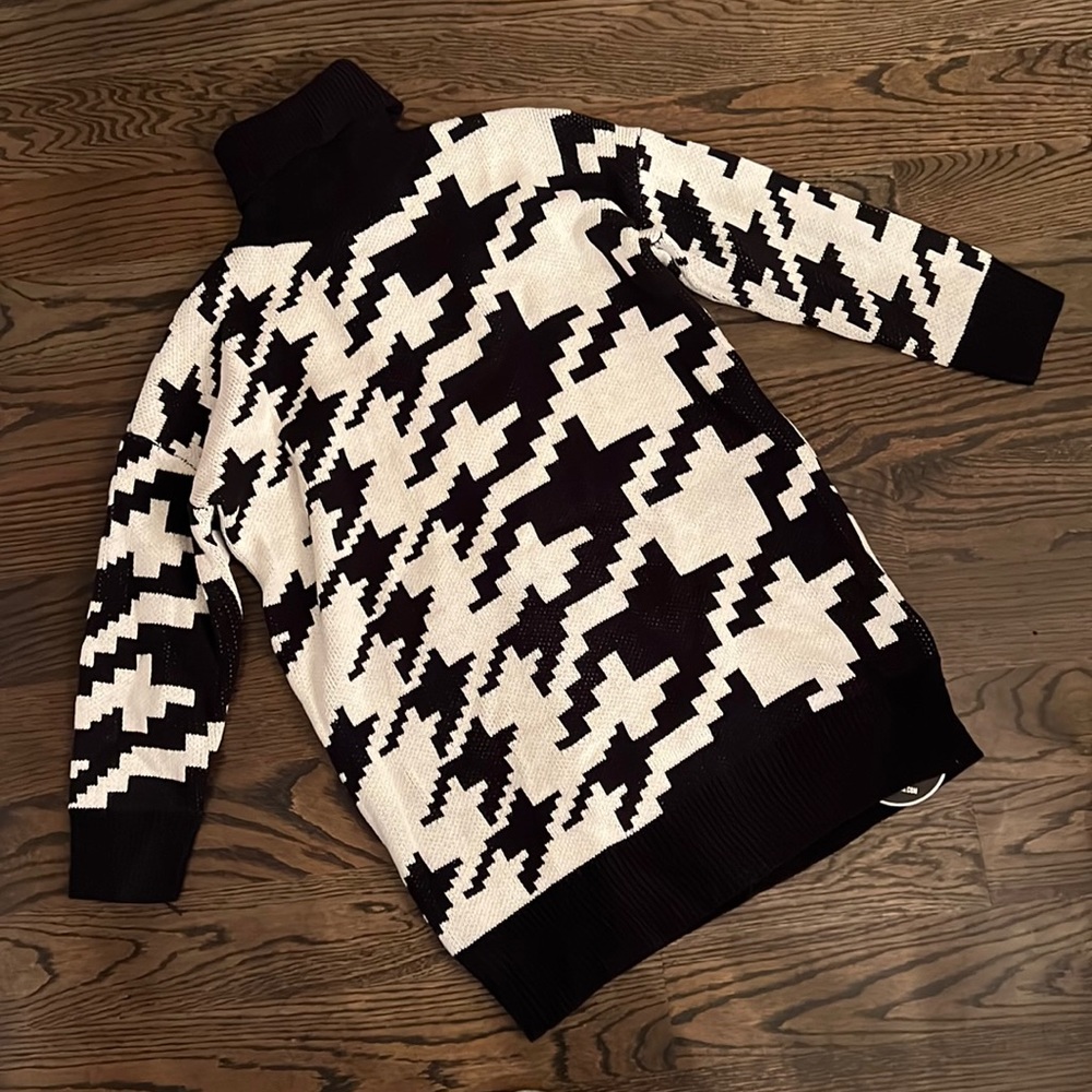 Long sweater or sweater dress